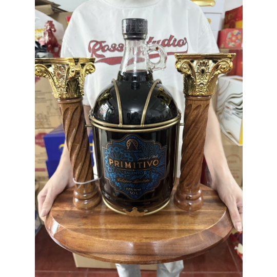 VANG Ý 3 LÍT KÈM KỆ TRƯNG BÀY 